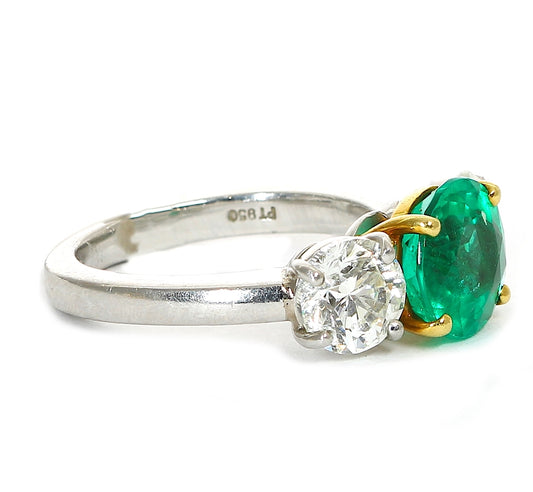 Emerald Diamond Ring
