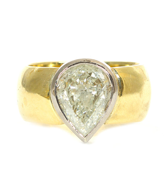 Diamond Pear shape cocktail ring
